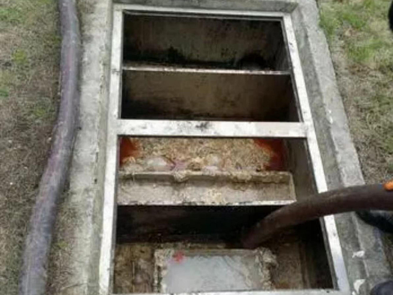 鼓楼隔油池清理